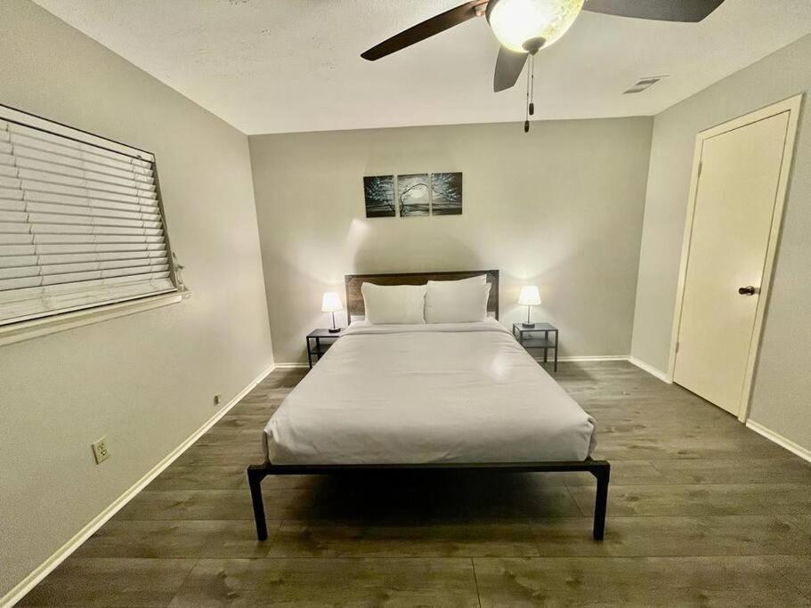 3 Bedroom Entire Home - Centrally Located In Katy, Texas Zewnętrze zdjęcie