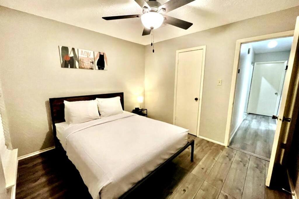 3 Bedroom Entire Home - Centrally Located In Katy, Texas Zewnętrze zdjęcie