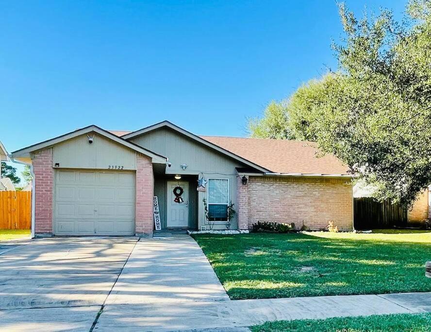 3 Bedroom Entire Home - Centrally Located In Katy, Texas Zewnętrze zdjęcie